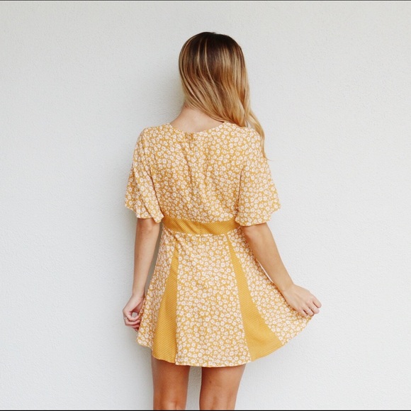 Mustard Dress - Picture 4 of 4